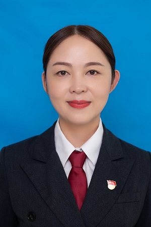 黨委委員、紀(jì)委書記  中共黨員   李小枚   工號8108.jpg